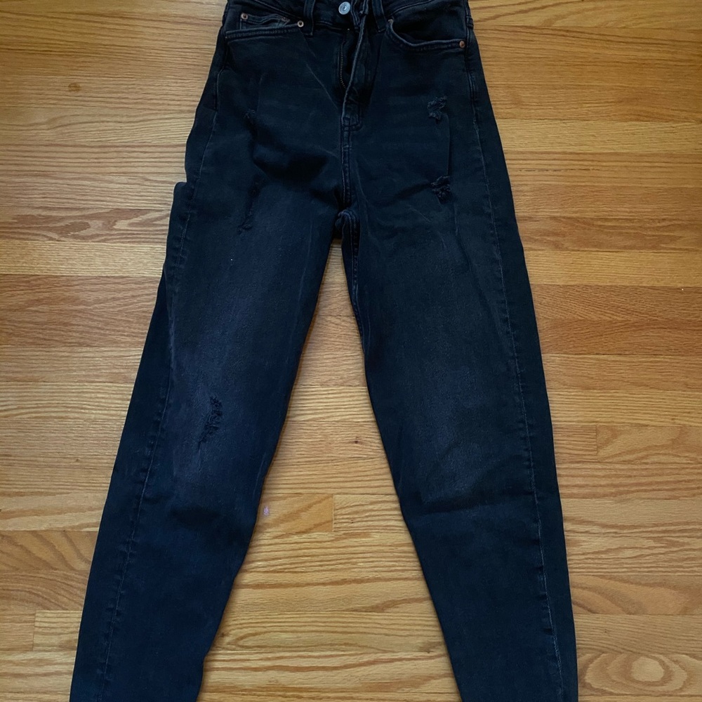 H and M boyfriend jeans